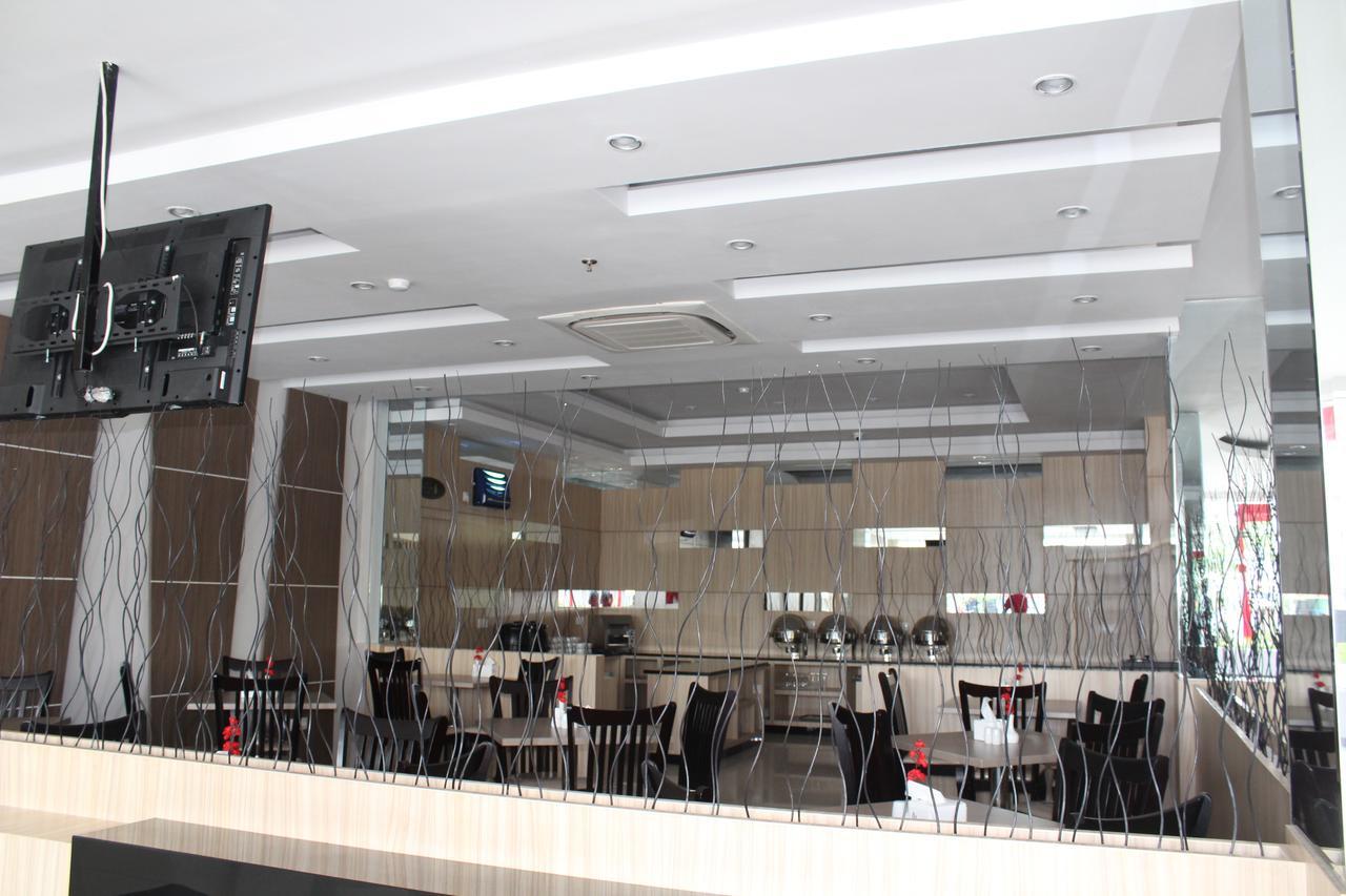 Amadeo Hotel Duri Экстерьер фото